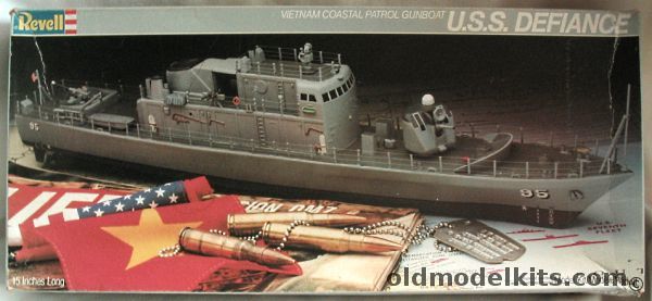 Revell 1/130 USS Defiance Vietnam Coastal Patrol Gunboat, 5020 plastic model kit